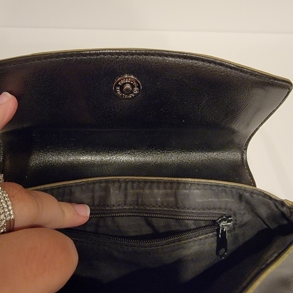 Guess handbag - Picture 4 of 8